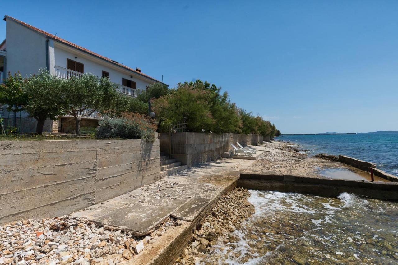 Family Friendly Seaside Apartments Kozino, Zadar - 5756 Petrcane Exterior foto