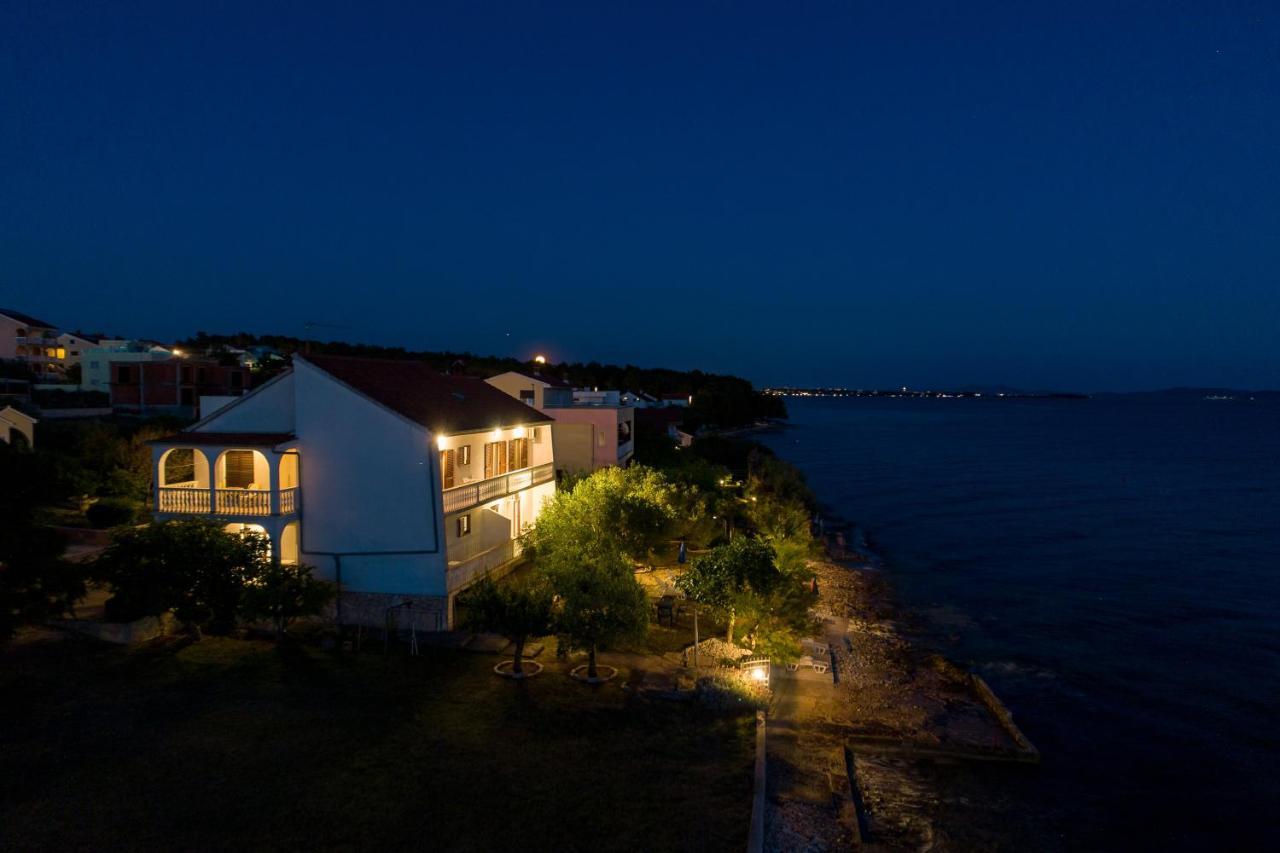 Family Friendly Seaside Apartments Kozino, Zadar - 5756 Petrcane Exterior foto